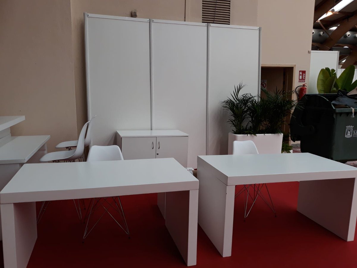 Ayer os mostrábamos imágenes del Palacio de Congresos de #Marbella... ¡HOY MÁS! 😋 Es que no nos cansamos de mostraros el trabajo bien hecho! 😅 😃