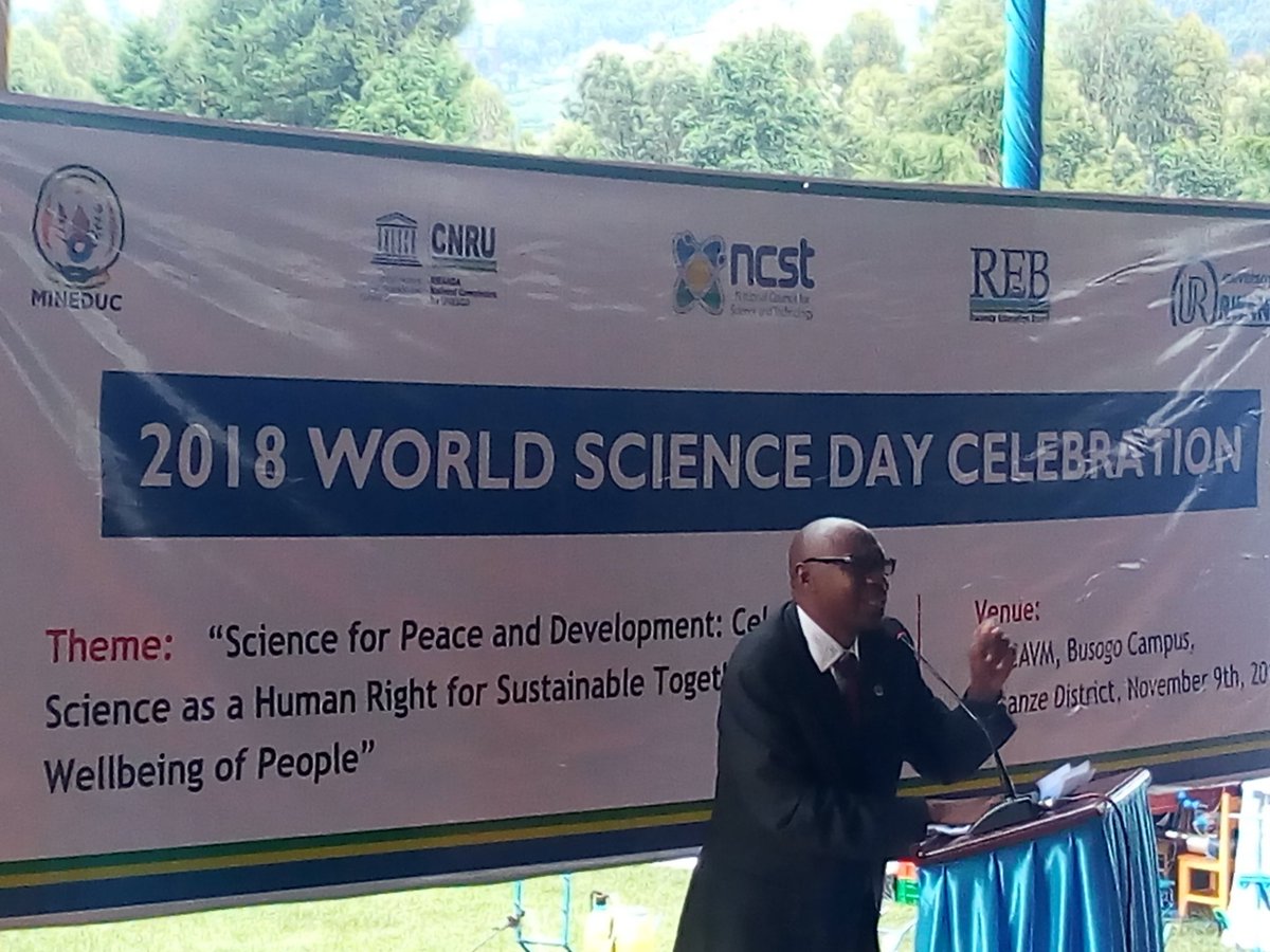 Rwanda_Edu's tweet photo. Dr. Justin Kabera explains to the audience the role of Chemistry in the different areas of life rather #WorldScienceDay2018 https://t.co/Mn5p0JtxQP