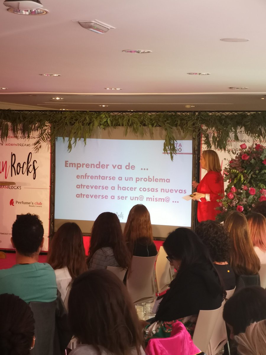rocks_woman's tweet image. Emprender va de enfrentarse a un problema, atreverse a hacer cosas nuevas, atreverse a ser uno mism@ @MartaGranyo #WomanRocks