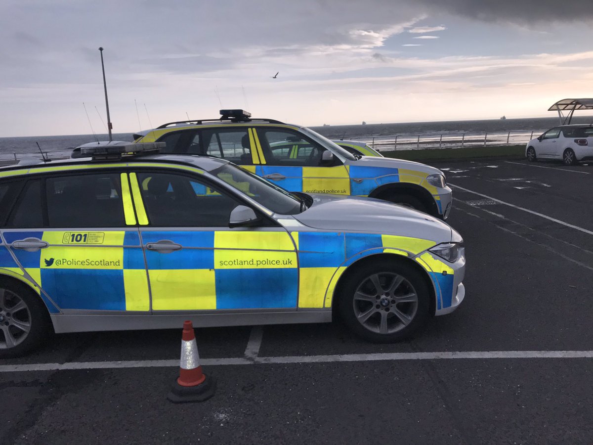 PSOSRoads's tweet image. #FifeRoadPolicing are at the Basin car park in Kirkcaldy this morning offering free winter safety checks on your vehicles - feel free to drop by and #GetReadyForWinter 
#OpParamount