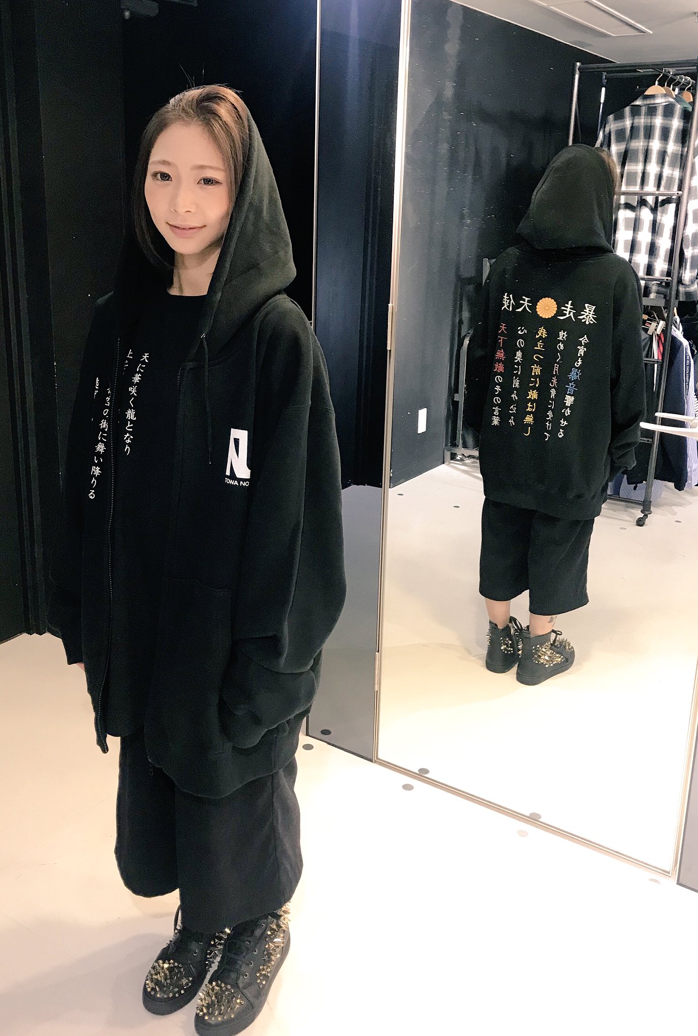 特攻服アパレル Towanouta ギャップで攻める タトゥーとの相性もバツグン Model Miimii 特攻服をカジュアルに 刺繍ラン 特攻服をモチーフにした ヤン詩アパレルブランド Towa No Uta T Co 2zvflzbtwd 暴走族 ヤンキー