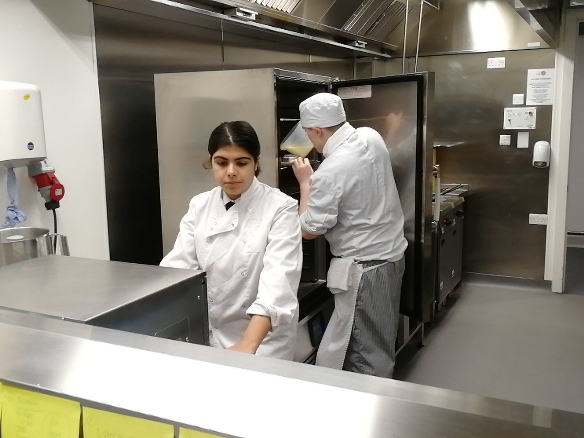 cheffess2002's tweet photo. And so it begins good luck to the young chefs competing in Springboard @SBFutureChef @WMccurrach @CofGCollege @amandamspring good luck guys!! https://t.co/hWeLXiZ1Ao
