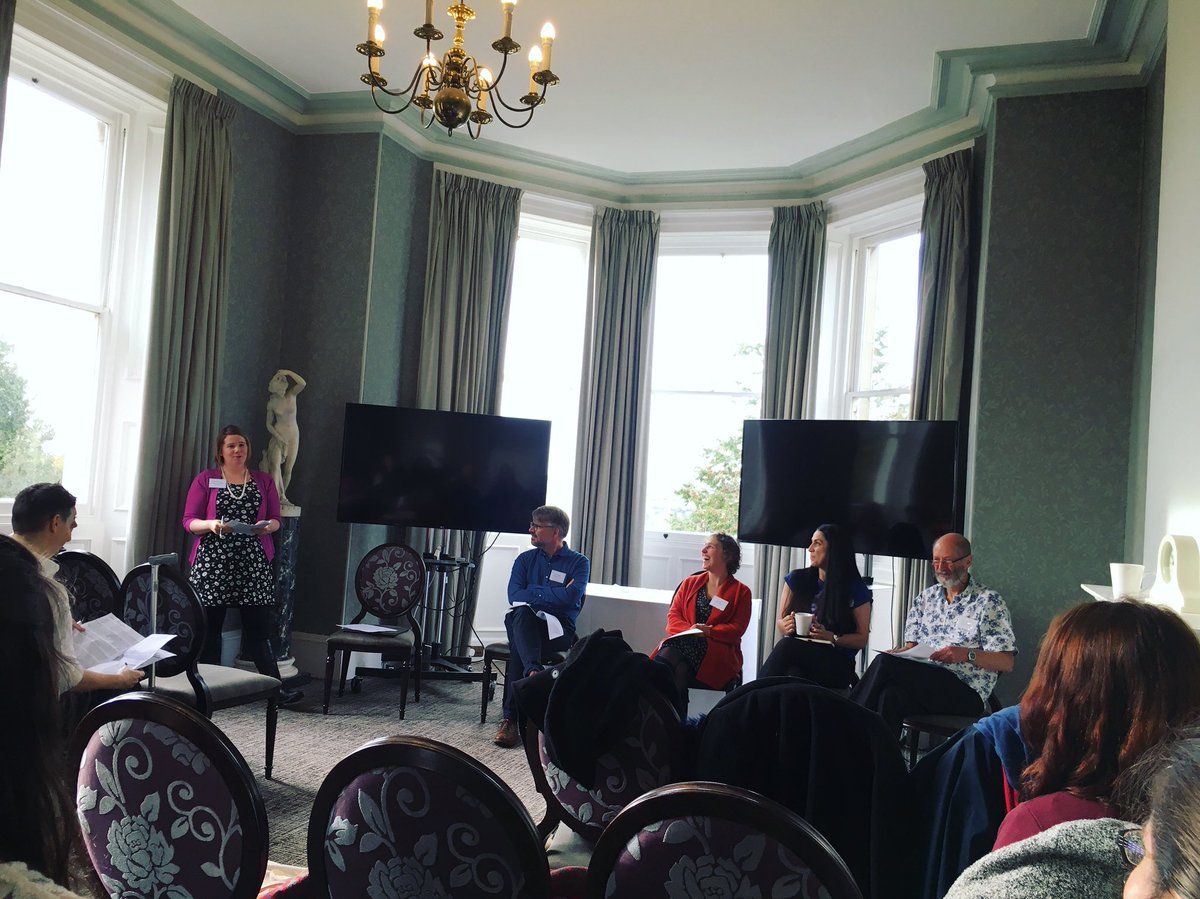 Yin_anChen's tweet photo. The panel of academics in the conference of Practice, Activism and Advocacy in Academic Research on Religion, Gender and Sexuality... #PAARRGS #QueeringAcademic https://t.co/owLBuWY1Mm