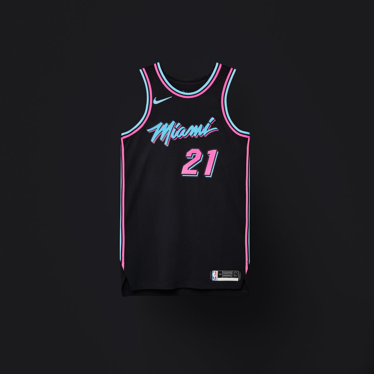 RT/LIKE si... ¡esta es tu favorita y la quieeeeres!

<a href="/MiamiHEAT/">Miami HEAT</a> #HEATCulture 👉bit.ly/2Fdzi4Z