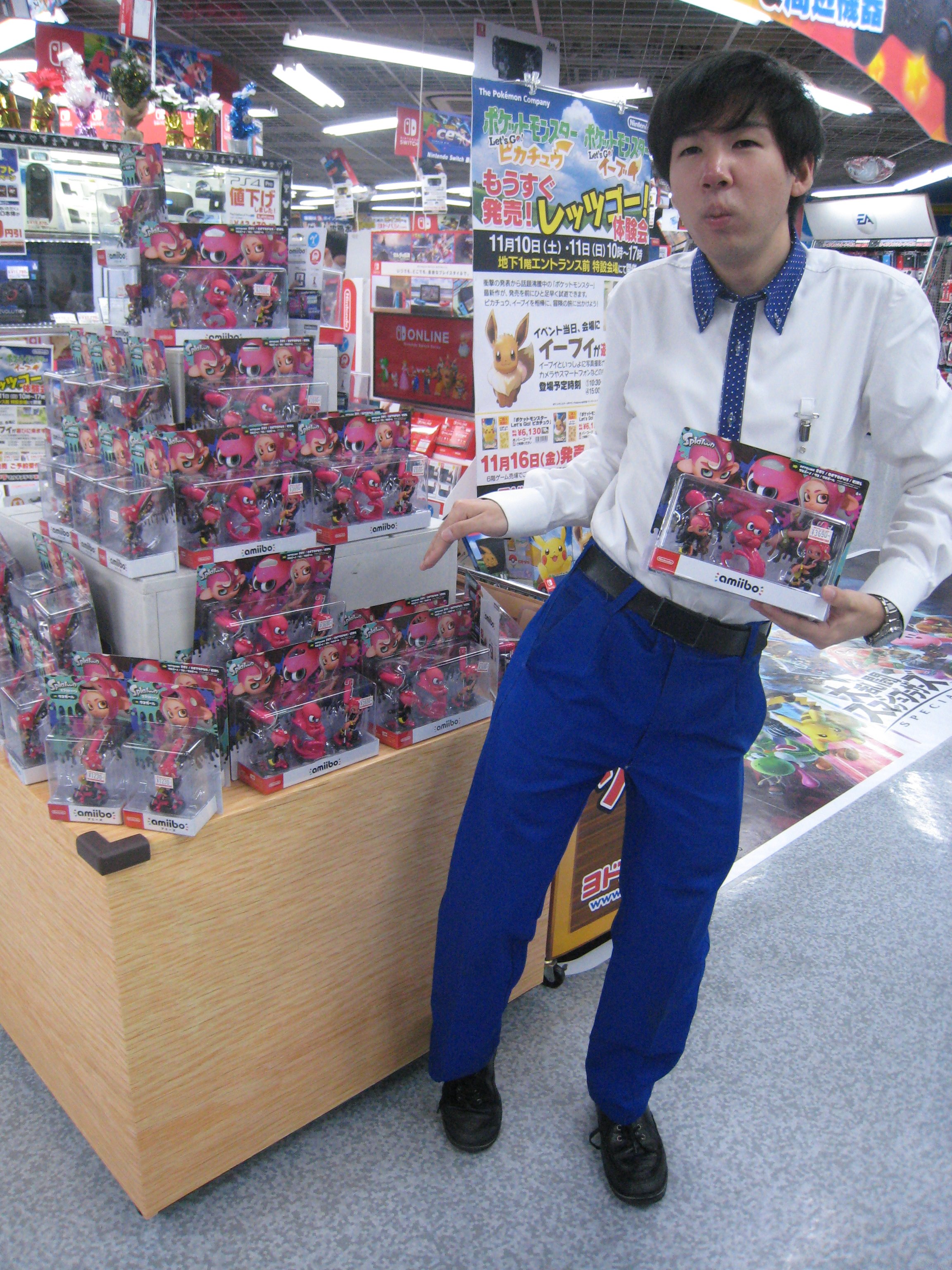 ヨドバシカメラ 横浜店 タコ 入荷しました Amiibo 最新商品 追加コンテンツ オクト エキスパンション が好評配信中の スプラトゥーン2 より タコ タコガール タコボーイの3種が新発売です ぜひ特設コーナーにご来店ください 当店で