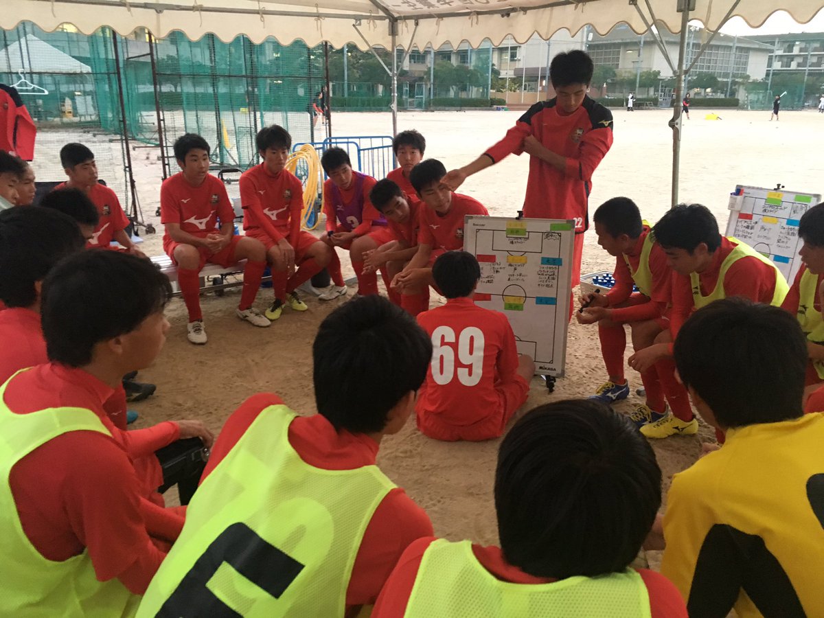 公式 ひろしま企業図鑑 ボトムアップで強くなった広島県立安芸南高校サッカー部を見学させていただきました 選手たちがpdcaを回して練習 とてもたくましく 感動しました ありがとうございました