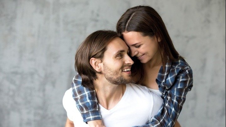 Πρακτoρείo dating
