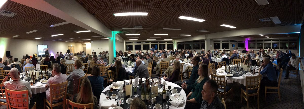 IOLOutdoorProfs's tweet photo. Many thanks to @AHOECUK for this wonderful photo of a captivated audience listening to the dramatic and inspirational @rickymunday last night. A powerful way to end Day 2 of #UKOLConf2018 https://t.co/xuWi1WiHqS