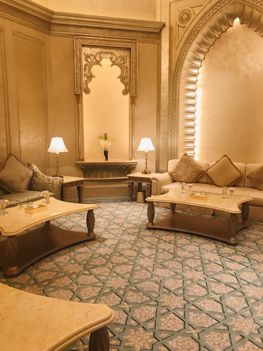 Steph_elite's tweet photo. Experiencing a night at the iconic Emirates Palace hotel #elitetc #luxuryttavel #abudhabi #EmiratesPalace https://t.co/YWVInQpJIn