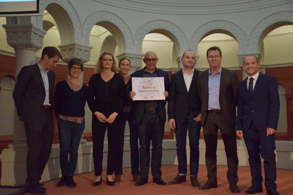 Havas Media Network FR (@havasmediafr) on Twitter photo Magnifique trophée 🏆aux #TropheesEtudes2018 : un OR pour la mesure de l'efficacité sur les ventes d'un ciblage #data acheteurs TV + Catch Up pour Puget <a href="/Avril/">Avril</a> cc @Offremedia <a href="/Thierry_Amar/">Thierry Amar</a> <a href="/LaurentBroca/">Laurent Broca</a> <a href="/ValerieQuainon/">Quainon Valerie</a> <a href="/VideoLabHavas/">Vidéo Lab Havas</a> BRAVO Yeah 💪 Magnifique trophée 🏆aux #TropheesEtudes2018 : un OR pour la mesure de l'efficacité sur les ventes d'un ciblage #data acheteurs TV + Catch Up pour Puget <a href="/Avril/">Avril</a> cc @Offremedia <a href="/Thierry_Amar/">Thierry Amar</a> <a href="/LaurentBroca/">Laurent Broca</a> <a href="/ValerieQuainon/">Quainon Valerie</a> <a href="/VideoLabHavas/">Vidéo Lab Havas</a> BRAVO Yeah 💪