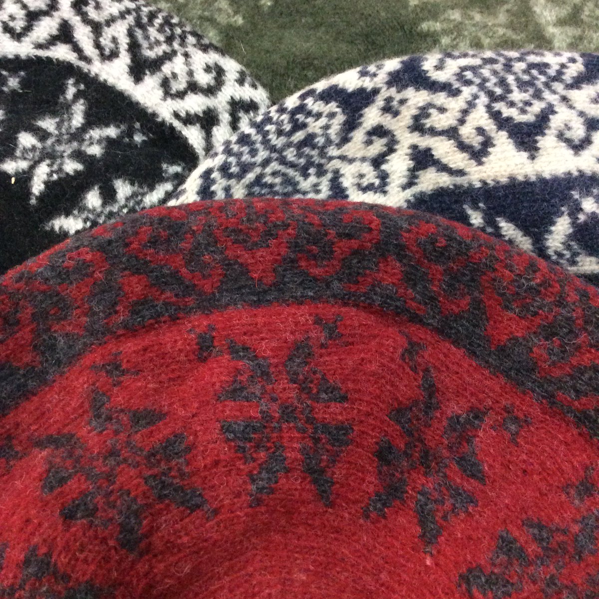 New Pure Wool Beret  #instoreonly @fabhatrix #hatshop  #shopindie #fairisledesign #beret  @GrassmarketEdin