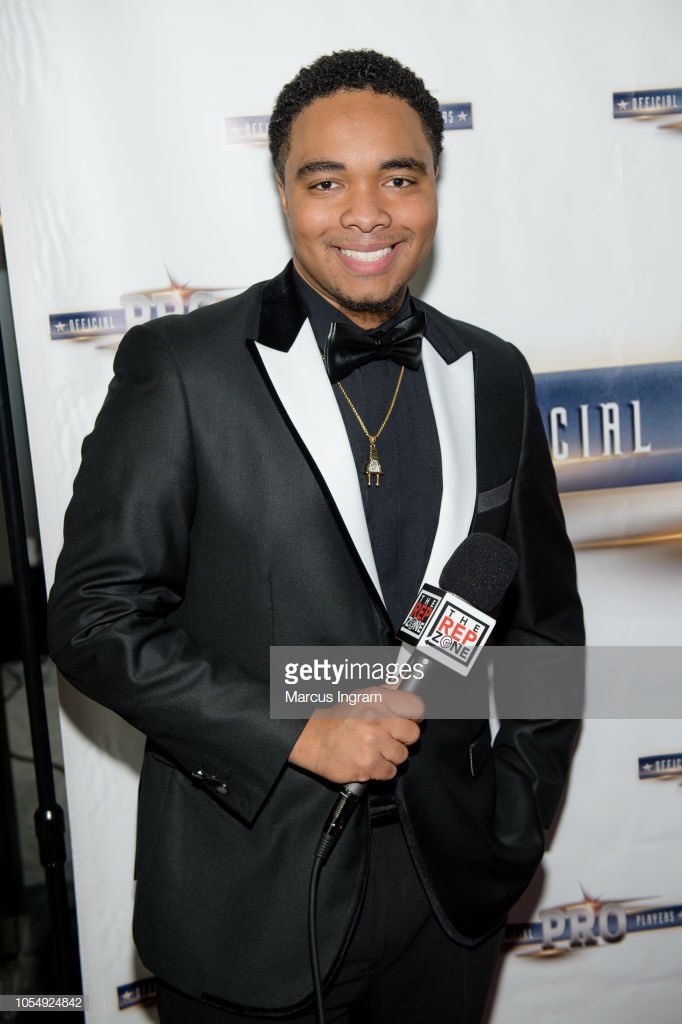 TonyBettonJrTV's tweet photo. Captured By #GettyImages 📸
•
•
•
@TheRepZone was in the BUILDING! Living Behind The Mask Gala, Domestic Violence Fundraiser was amazing tonight! 💜 @roseofsharon_atl @officialproplayers 🙏🏽 #LBTM https://t.co/t3BEgB7SZ3
