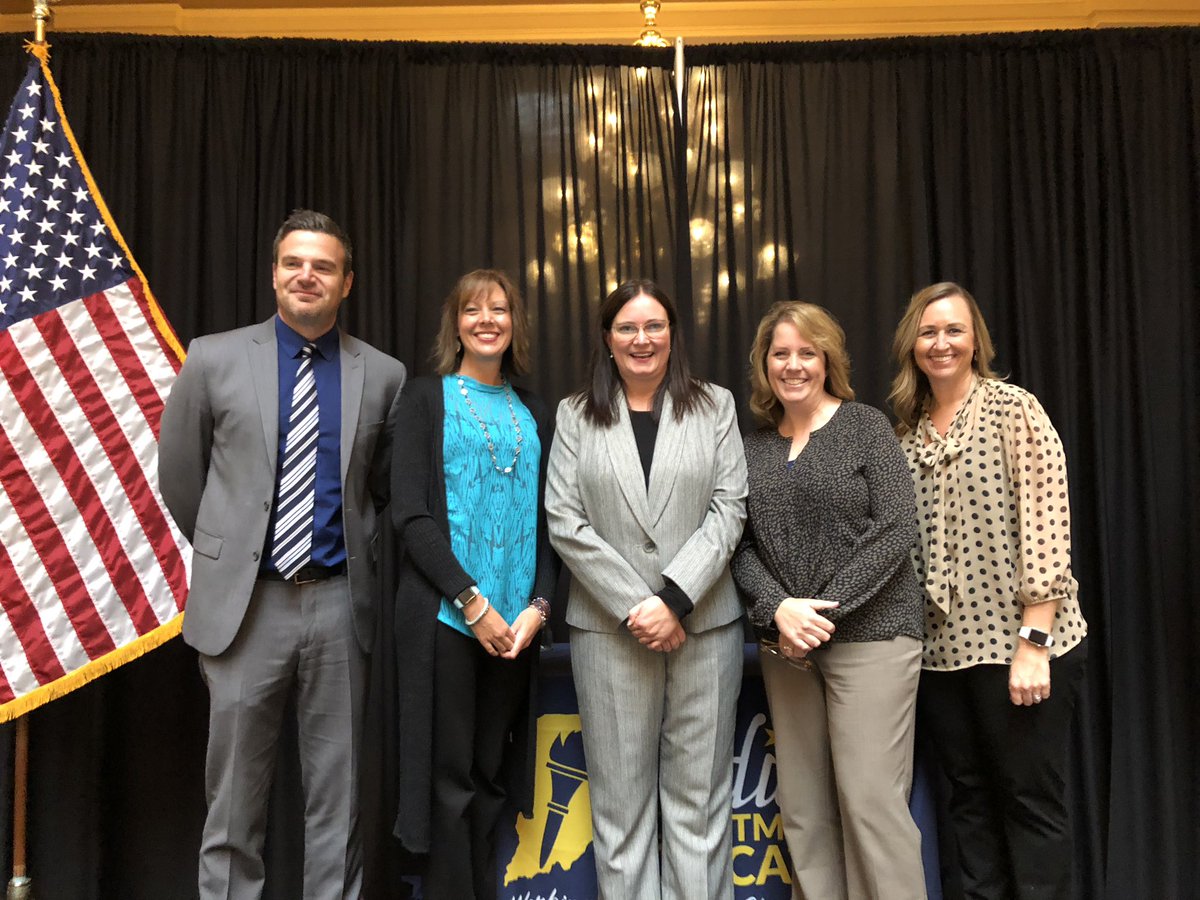 FESElem's tweet photo. Honored to represent @mvcsc_district and FES as we were recognized for being a STEM School and STEM Grant Recipient! #WeRMV #MVCharge #TeamFES https://t.co/igzlZUP1VT