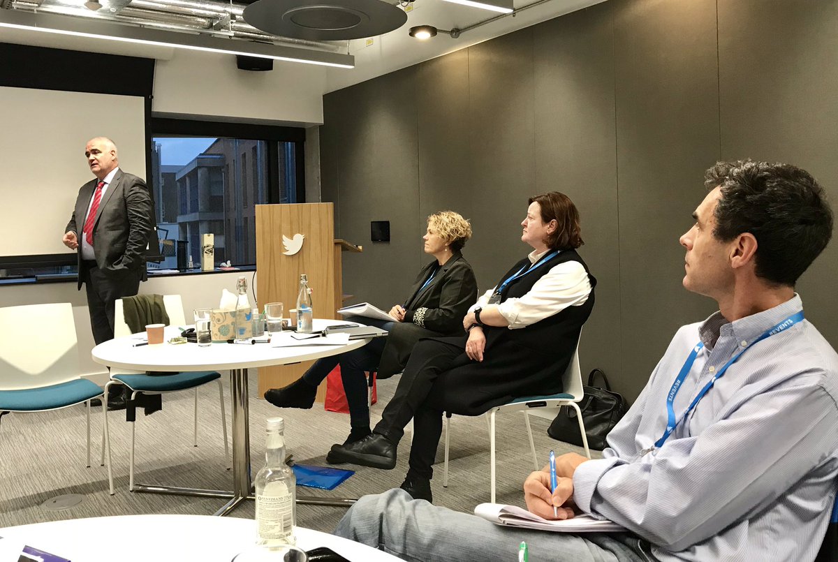JenBarrettEye's tweet photo. Thanks to @noelwhelan for excellent insight into campaign leadership and strategy today - ‘Clarity, Chronology, Capacity’ got it! #leadership2018 https://t.co/DxesfwybjD