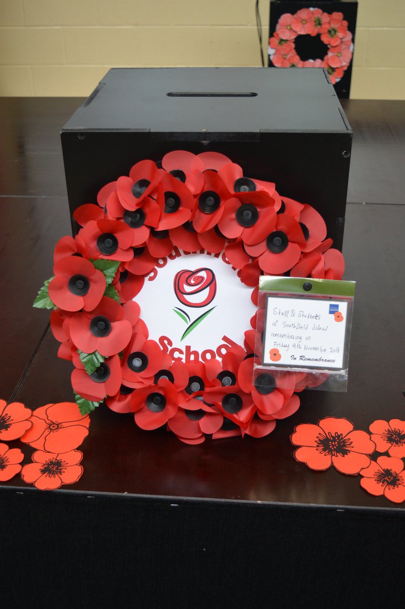 SouthfieldSch's tweet photo. A wonderful whole school Act of Remembrance Service took place today. Wonderful to hear stories of loved ones from so many members of staff &amp; students. #ASouthfieldGirlCan #RemembranceDay2018 #TheyShallNotGrowOld @NTelegraph #PoppyCascade #LastPost https://t.co/yF3qfhcu7F