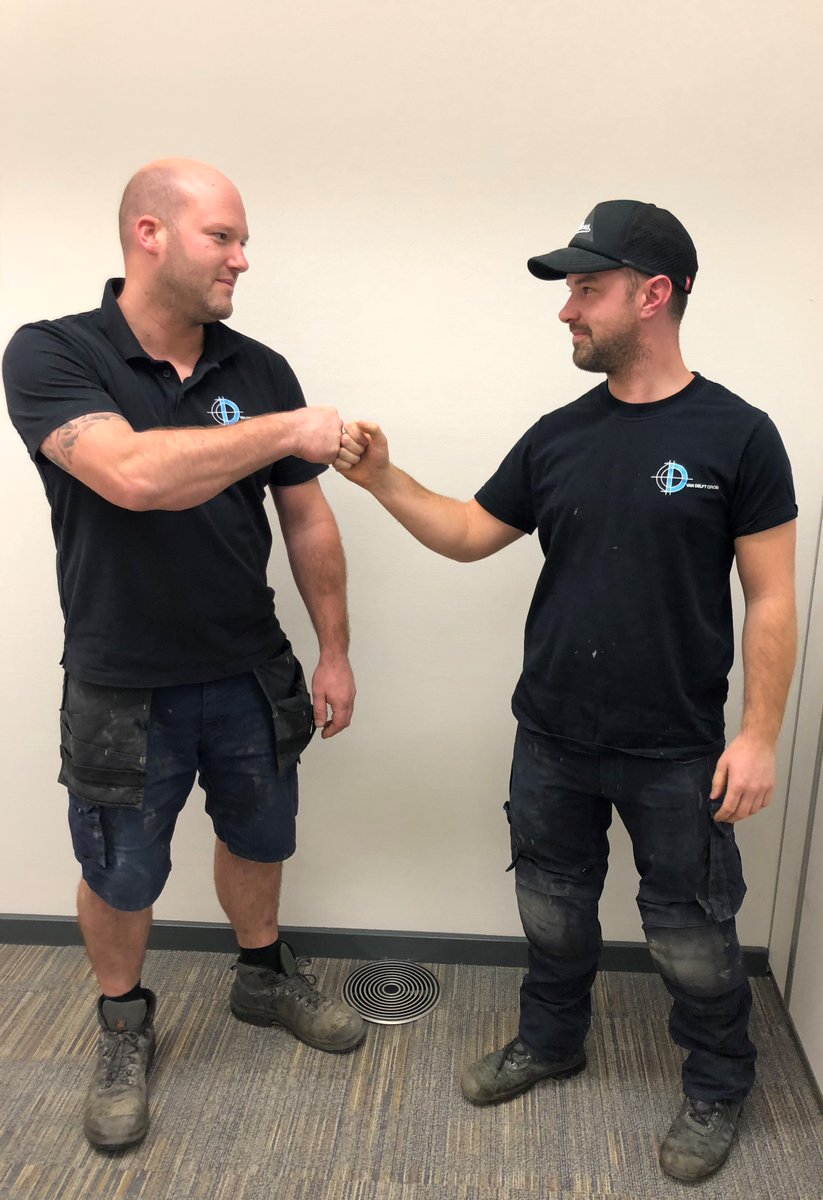 "We noemen onszelf ook wel het onafscheidelijke duo!" Lees nu het leuke interview met onze monteurs Koen en Stephan.

vandelftgroep.nl/nieuwsoverzich…

#medewerkeraanhetwoord #trots #kernwaarden #interview