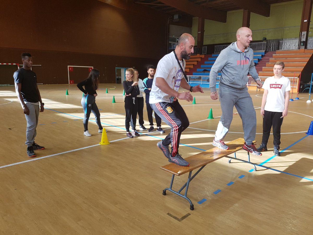 #live Le parcours du combattant de L' <a href="/Acadespassions/">Académie des Passions</a> au gymnase Allende Neruda