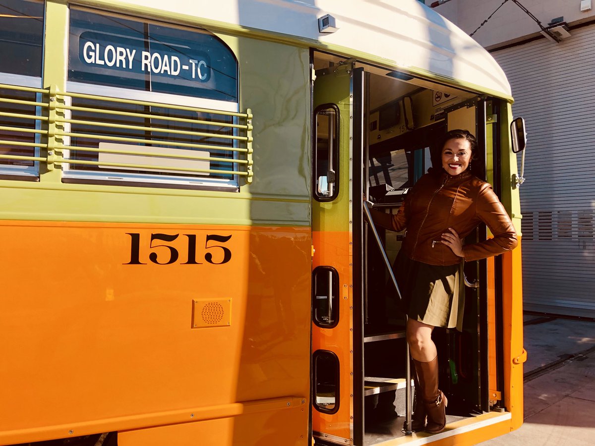 EP STREETCAR: This week I was able to hop onto the much anticipated streetcar, today you will too! The public will be able to ride starting at 5:00 p.m. Rides will be free this grand opening weekend. @SunMetro     bit.ly/2yUVCe3 #ElPaso #DTEP #elpasostreetcar #Texas