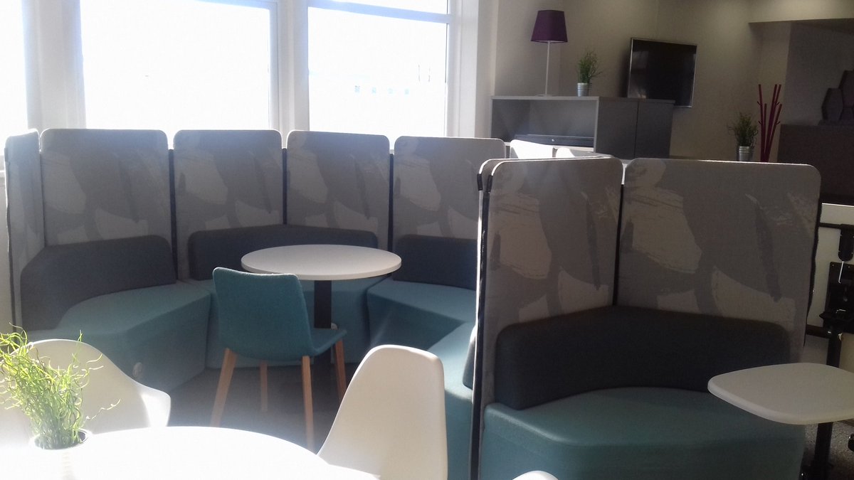 Took a bit of time out during a recent visit to <a href="/GodfreySyrett/">Godfrey Syrett</a> with <a href="/TheMarkBaldwin/">Mark Baldwin</a>, looking at pre-production sample Studio Tables for <a href="/NUArchitecture/">Northumbria Arch</a> @UNNIntArch <a href="/PaulRing_PR/">Paul Ring</a> to have a look around their inspirational showroom for ideas. Thanks for showing us round!