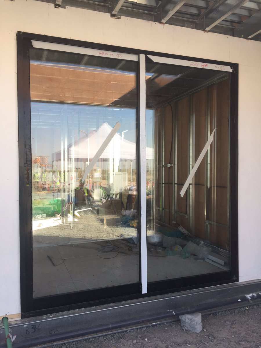 Feels gooooood to have the glazing all in today!! <a href="/orahouse_hw/">ORA.house</a> is becoming ORAhome! 🤗🤗
#SDME2018 #SDMEDubai