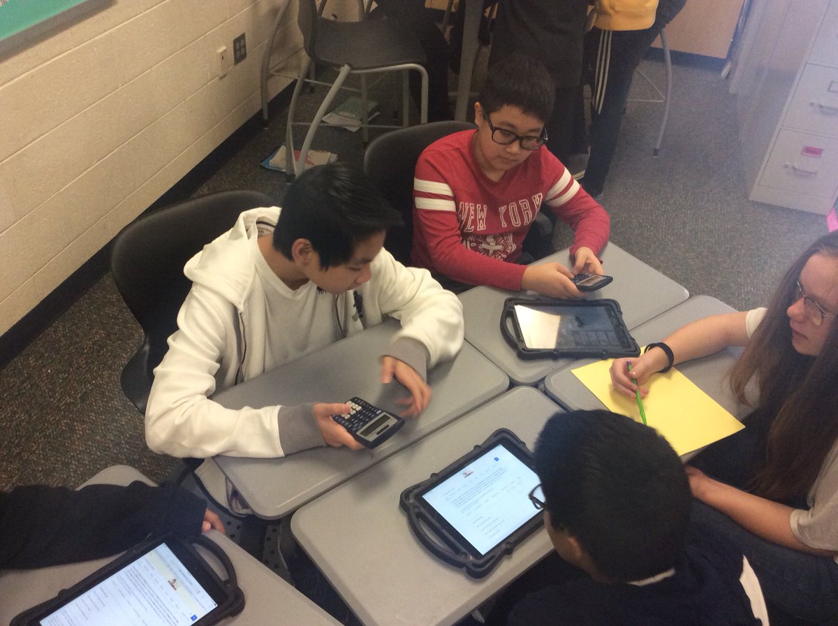 beckerflipclass's tweet photo. Day 1 of story problem investigation. One reporter, one collective brain. @BakerMiddle #growthgoal #getbettereveryday https://t.co/fYvKXrohrE