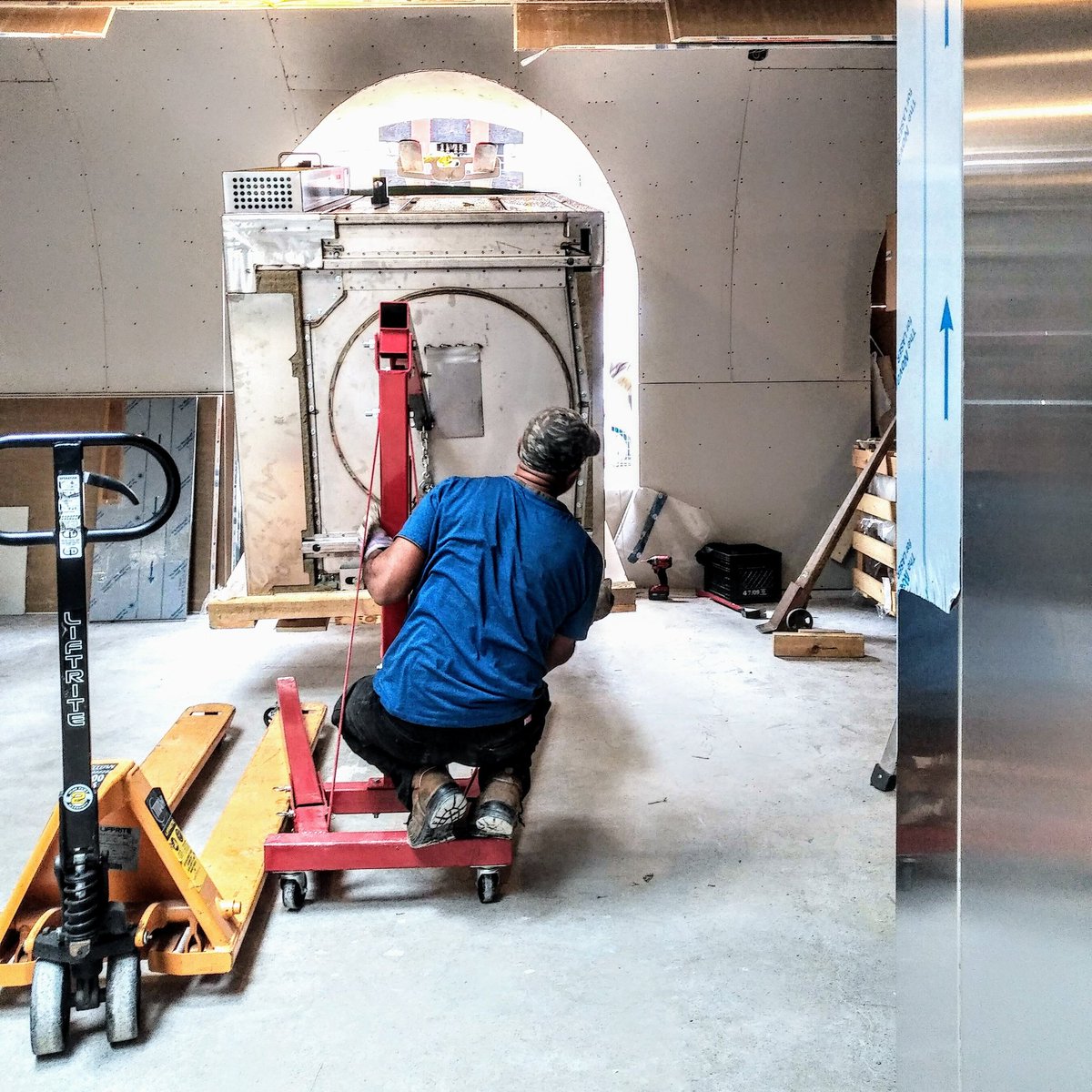 Coming soon Our New #production space A #work in #progress #sneakpeek #collaborative partnership #fornocultura <a href="/JaStudioInc/">JaArchitectureStudio</a> <a href="/UofTDaniels/">Daniels Faculty</a> The #art of #process