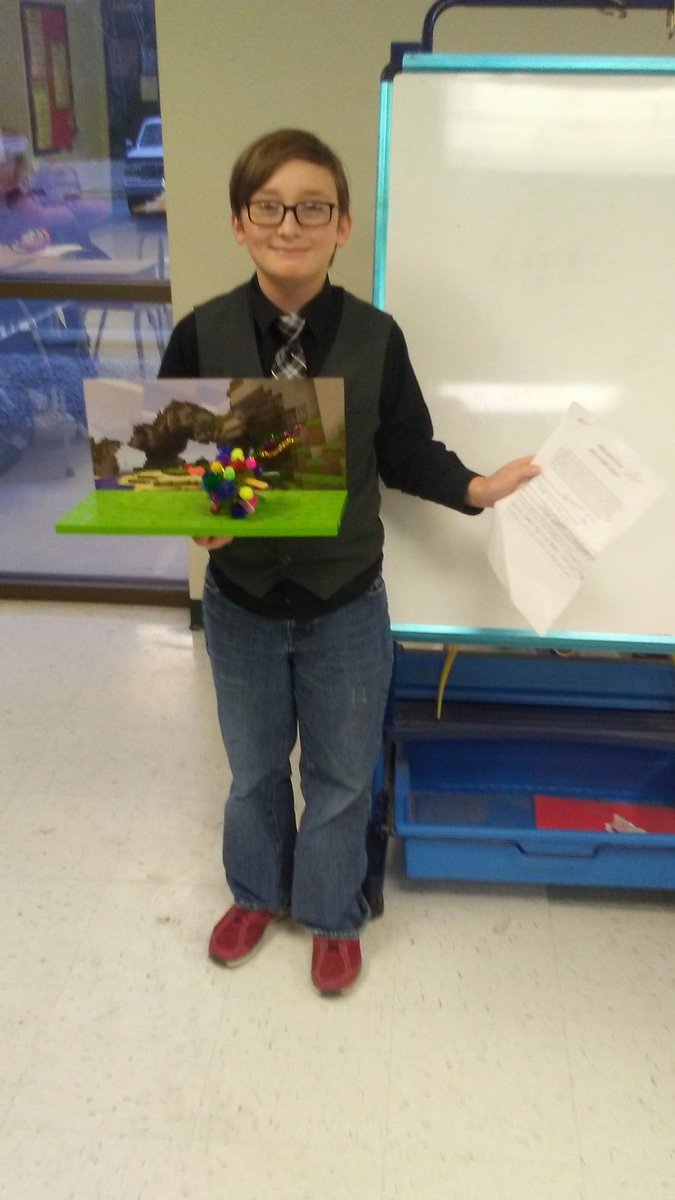 #kingstonK14PRIDE #keeplearning 5th grade students with their animal adaptation projects.