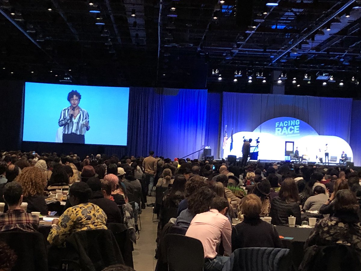 #Arts and #Culture #philanthropy only invests 4% of grants in people if color.  <a href="/favianna/">favianna rodriguez</a> Unjust! #decolonizingwealth #FacingRace #philanthropy