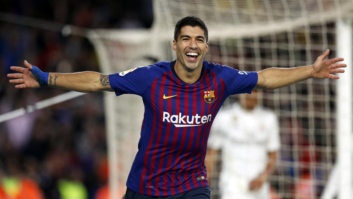 El mes de octubre de <a href="/LuisSuarez9/">Luis Suárez</a> en <a href="/LaLiga/">LALIGA</a> :
4⃣ ⚽⚽⚽⚽ 
2⃣ asistencias
🏆Jugador del mes de octubre 👏🔝