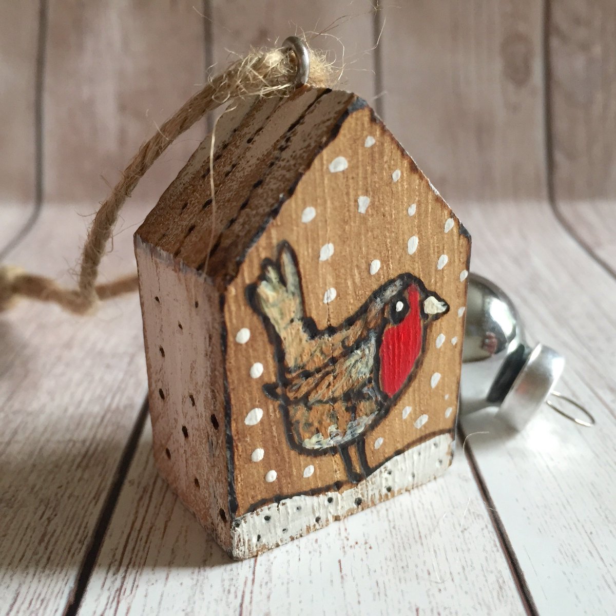 buck_lj's tweet image. Personalised Christmas Decoration, Custom Holiday Decor, Robin Ornament, Tree Decoration, First Christmas, Decoration For Niece, New Baby. tuppu.net/e4fb7b1b #Slumbermonkey #Etsy #CustomHoliday