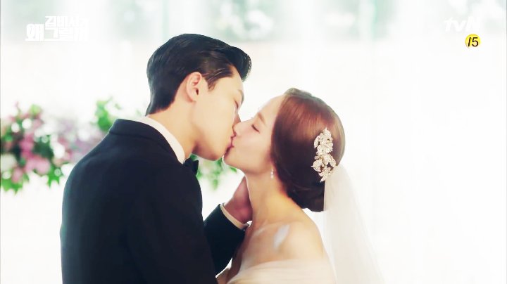 parkpark_ph's tweet photo. 'The Perfect Ending Kiss' 💋😍

#WWWSKPerfectEnding https://t.co/i2CbmsSoM3