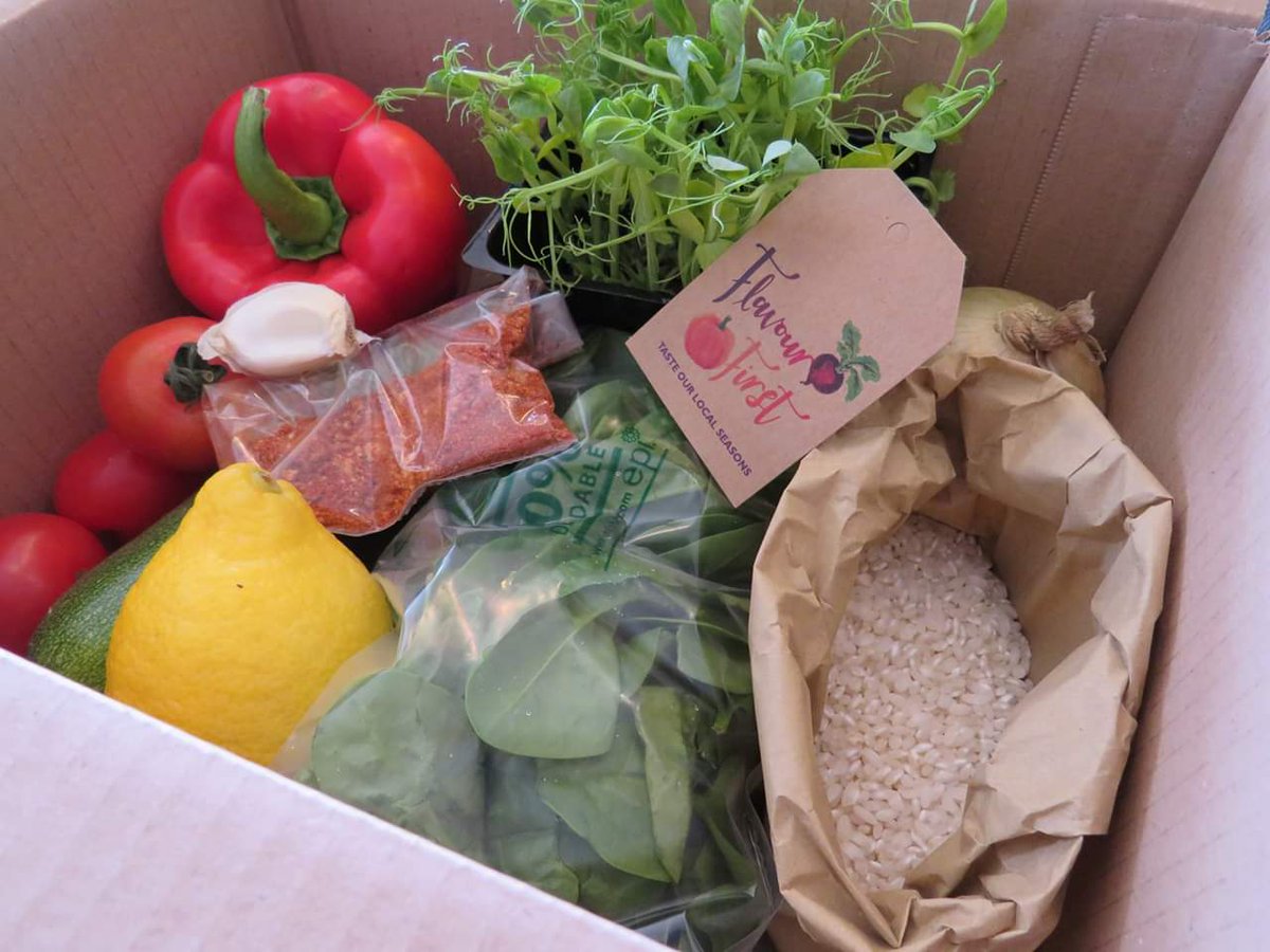FlavourFirstVeg's tweet image. You lucky lot who ordered veg boxes and Ready To Cook kits for delivery this week will hopefully be tucking in to a #FridayFakeaway this evening.
To subscribe or place a one off order for the next delivery day go now to flavourfirst.com
#FlavourFirst #FreshToYourDoor