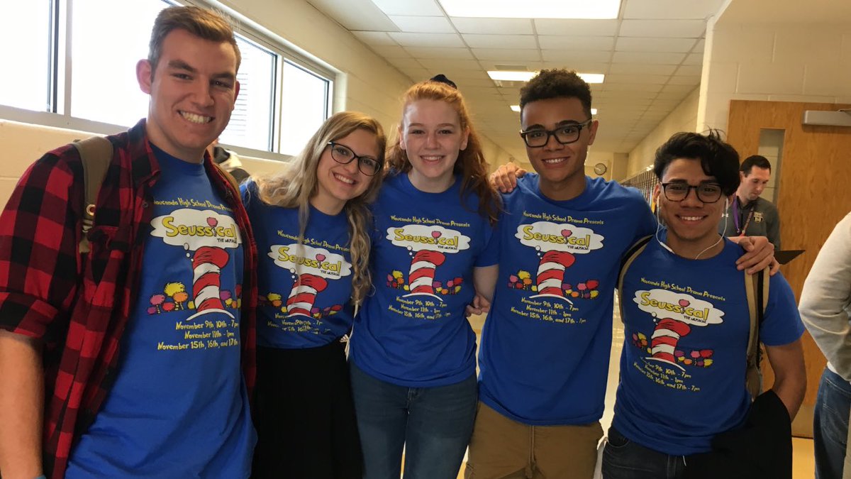Mrs_Yost8's tweet photo. It’s SHOW DAY!!!  Come see Seussical tonight at 7!  @WAUCONDA_DRAMA never disappoints!! Good Luck this weekend!! Enjoy these Show Day Photos!  #whatsgood @ClassOf2019_WHS @BulldogLife_WHS @WaucondaHS118 @GOWHS_FAB https://t.co/FPUmFXQP70
