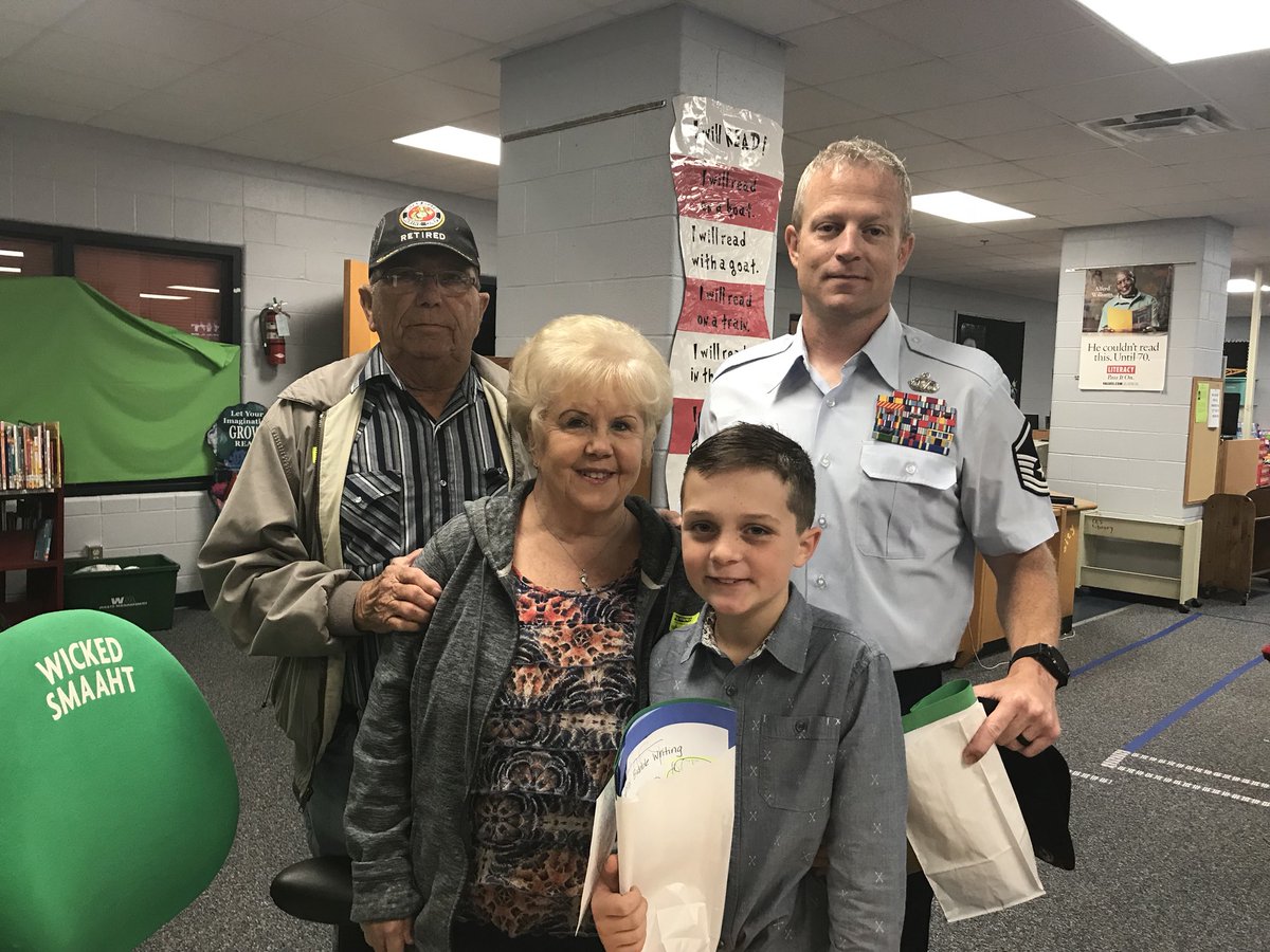 Curington’s Veteran’s Day Ceremony 2018. A great ceremony to honor all the veterans in our Curington family. I especially love my two veterans, MSgt Nathan English and MSgt Jesse Massey.   USAF and USMC representing!!!
#curingtonstrong #honorourveterans #tacp