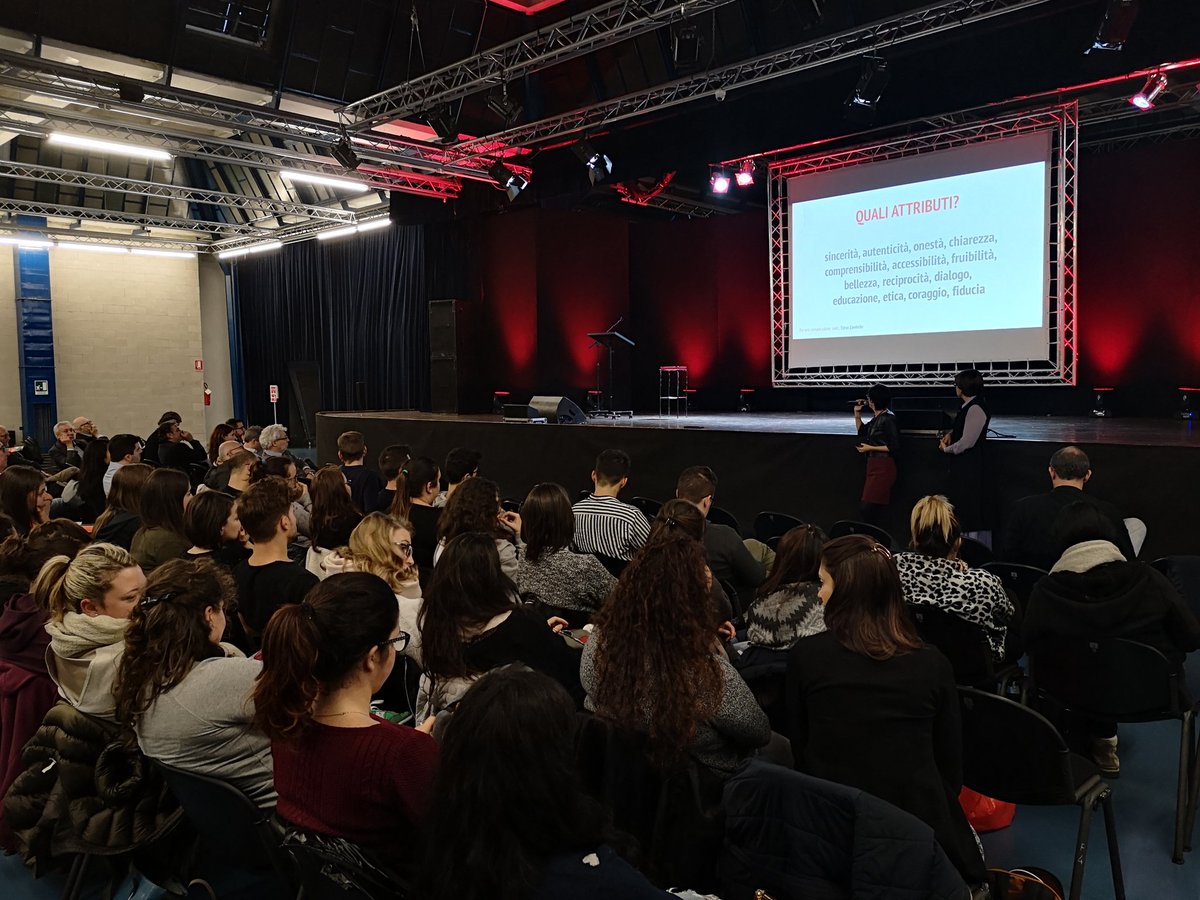 .@anchelaele "È maturo un nuovo orientamento al medio e lungo periodo nella comunicazione finanziaria? Elisabetta Cugnasca, Group Head of Investor Relations, ci ha supportato nell'indagine" #LeVieDelCapolavoro #IVREA #9novembre
