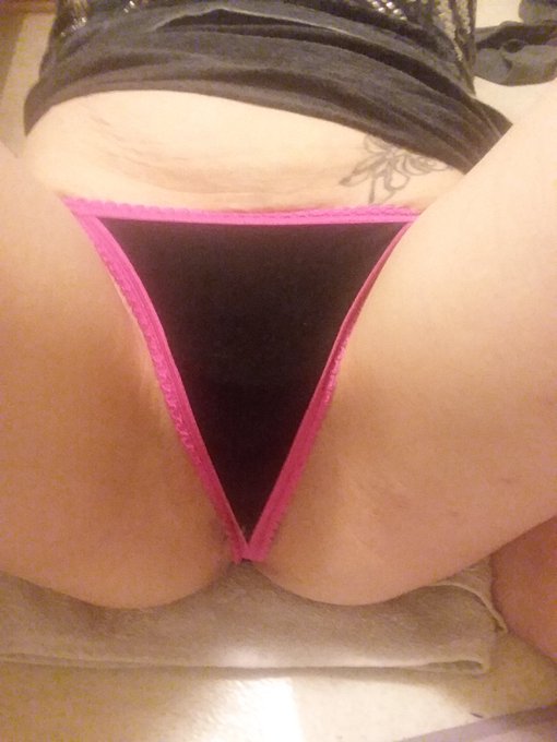 Want a pair of my panties. $25 for panties anyway you want them 💋. $35 for panties &amp; a video of me squirting<a href="/tag/usedpanties"class="tags"><span>#usedpanties</span></a><a href="/tag/pantysniffer"class="tags"><span>#pantysniffer</span></a><a href="/tag/usedpanty"class="tags"><span>#usedpanty</span></a><a href="/tag/pantieseller"class="tags"><span>#pantieseller</span></a>