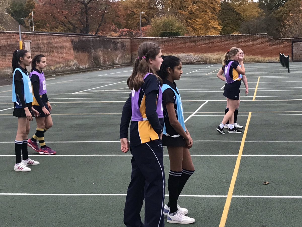 SportLP's tweet photo. Netball training with Crosfieldβs #netballfun, #crosfields https://t.co/Ob7wNMuE4z