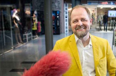 Tahti kansainvälistymiseemme kiihtyy. Elintarvikesiivouksesta ponnahduslauta eurooppaan. ”Näen, että tässä on meille nyt mahdollisuus laajentaa kansainvälisesti Ruotsiin tai Puolaan asiakkaiden perässä.” @jjjoronen 
#Yrityskauppa #Kansainvälistyminen
bit.ly/2yZYbLX