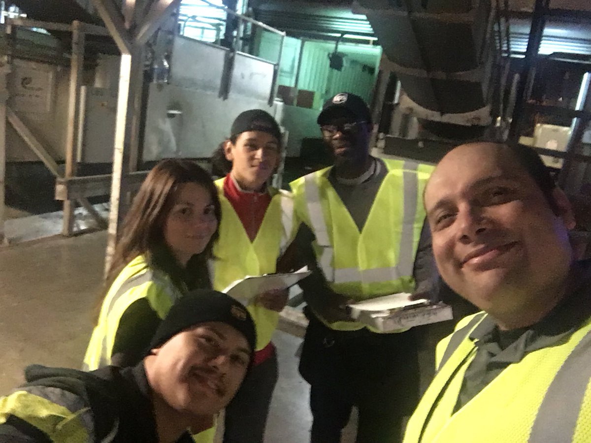 Selfie after a successful safety blitz @jrindafernshaw @mboden69 @SouthCalUPSers @UPSers #staycalmandhavefun #UpsMainStNight