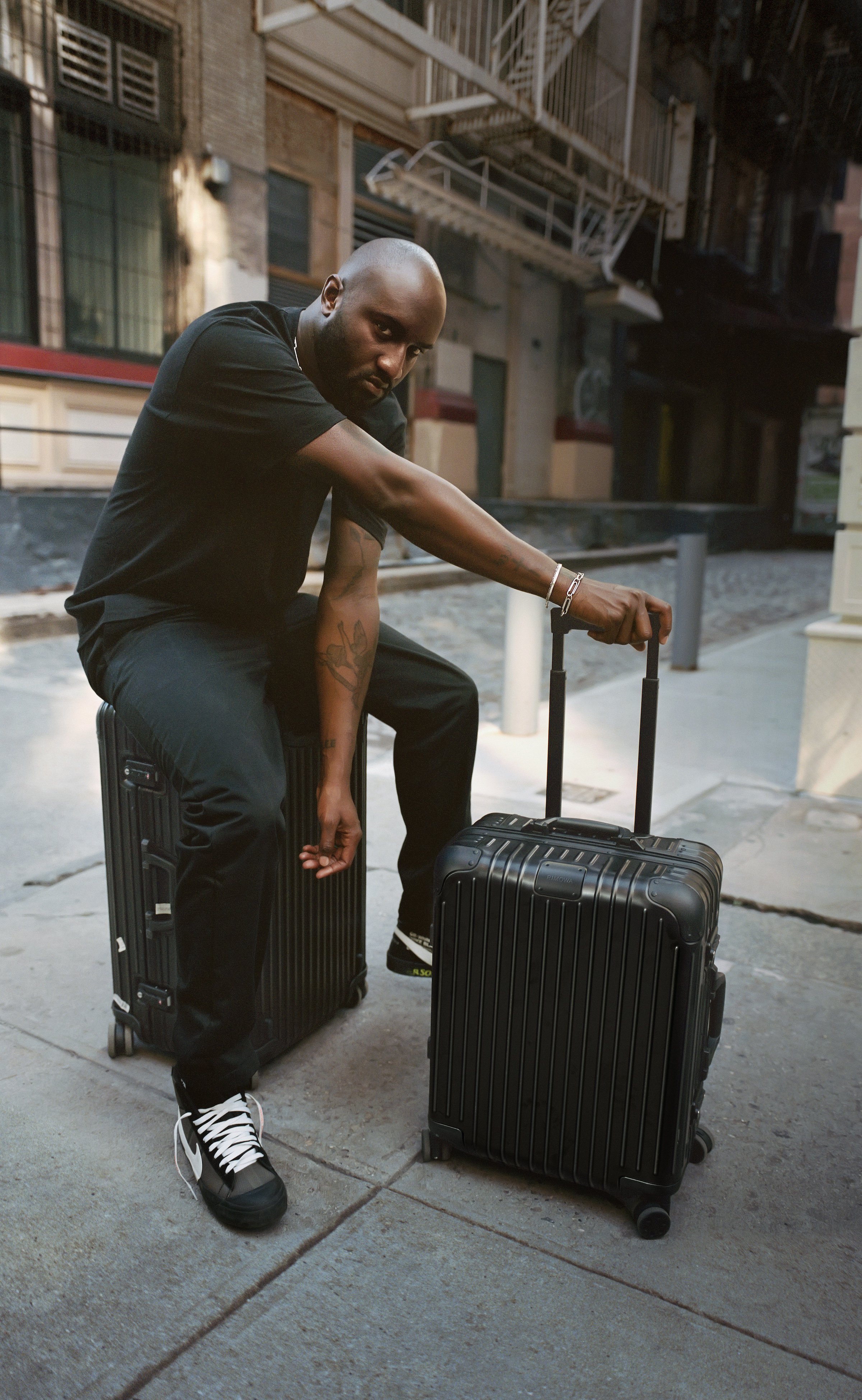 RIMOWA on X: @virgilabloh and his RIMOWA Original Trunk and RIMOWA  Original Cabin in black. Photographed by Brett Lloyd on the streets of New  York City. #rimowa #rimowaoriginal  / X