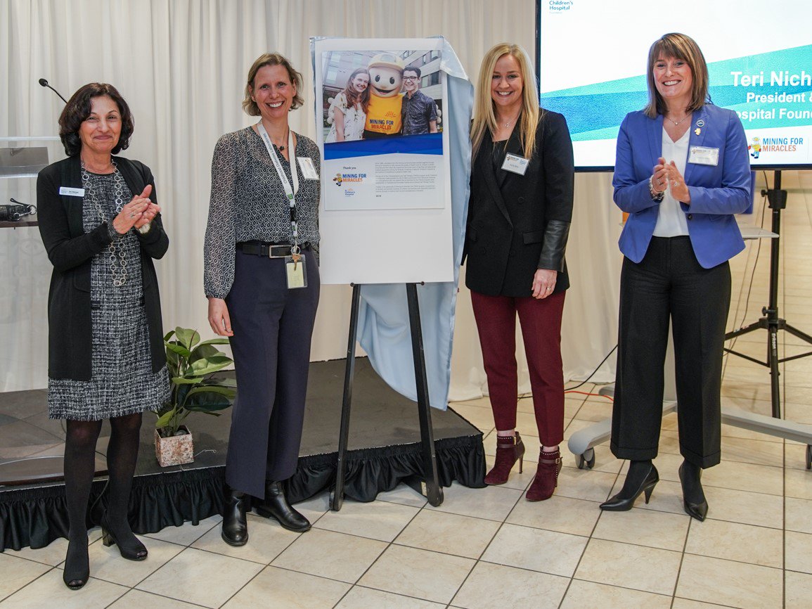 BCCHF's tweet image. Thank You #MiningForMiracles for your $2.9M gift for the Transplantation &amp;amp; Cell Therapy (TRACE) program. Because of you, the program is positioned to develop &amp;amp; provide hundreds of kids with expanded options through innovative cell &amp;amp; transplantation therapies. @BuddytheMiner