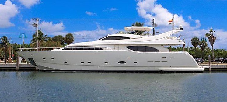 fyiyachts's tweet photo. Sold by FYI Sold by FYI in 120 Days or Less - https://t.co/LQW6xVQKfp https://t.co/YhWoKequHL