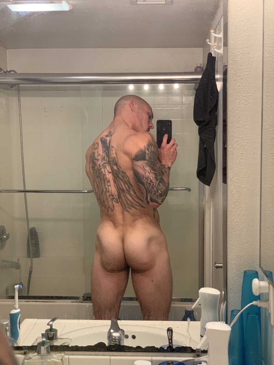 RT if you think my ass is looking on point these days! #Showertime #datass