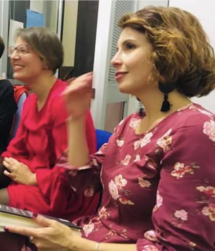 FallingGroup's tweet image. Il libro del mese “Il club delle lettrici” ci ha divertite e stupite. Abbiamo colorato Zona Franca-Centro culturale e di documentazione Franca Rame