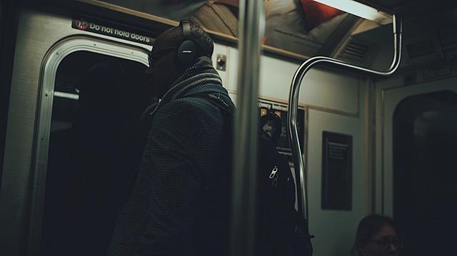9:02 AM on the #subway .
.
.
#hustle #cinematographer #cinematography #directorofphotography #nyc #newyork #nycphotographer #photography #nashville #tennessee #framez #streetphotography #filmmaker ift.tt/2Dw06f8