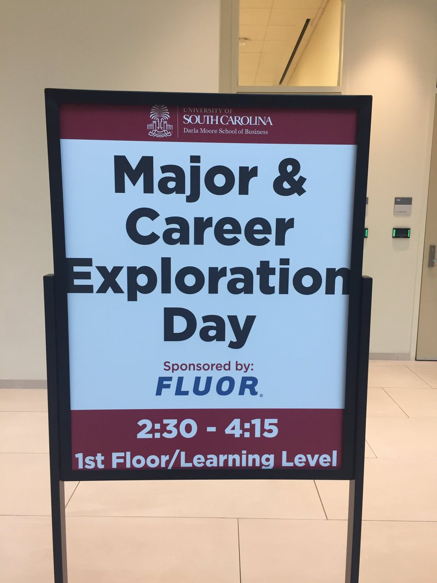 JaneRMayer's tweet image. Looking forward to today’s Major and Career Exploration Day at the @MooreSchool! Thank you @FluorCorp for your sponsorship! Students, we start at 2:30pm. Checkin is on the Learning Level!