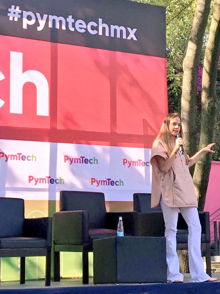 pymtechmx's tweet photo. #Pymtechmx te invita a usar como herramienta para #PYMES, #GoogleMiNegocio, haz crecer tu empresa con ello, te ayudará a triplicar tus ventas con el tiempo. Increíble que se unieron a #Pymtechmx, gracias a @mariatearnal directora de @googlemexico por presentarla. https://t.co/pIdDkGFIdU
