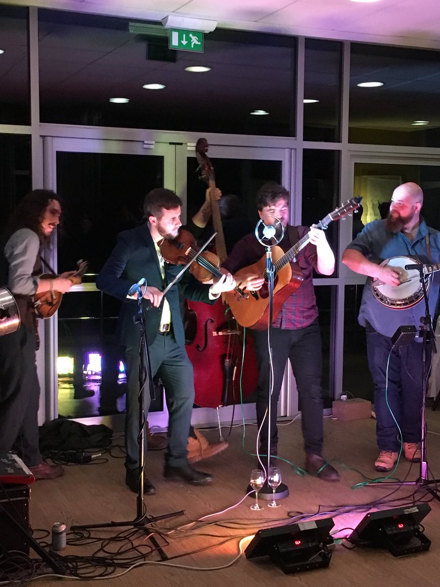 JudeKereama's tweet photo. Great music from @FlatsSharps before our #FishyFeast @PenwithSenara raising money for #fishermansmission #charity #LoveFood https://t.co/EqZsS9oEy5