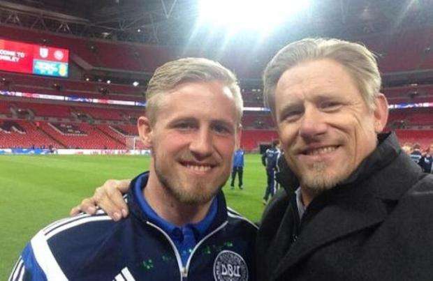 "Like father, like son" is a well known saying. And it has never reigned more true than in the case of Peter and Kasper Schmeichel. Peter is a Man United legend and a serial Premier League winner. Kasper was the keeper during the historic season in which Leicester won the league