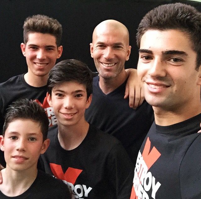 The Zidane family is one we can't forget! Father Zinedine Zidane is a World Cup, EURO and Champions League winner, whilst son Luca won a Champions League with Zinedine as manager at Madrid. Oldest brother Enzo plays at Lausanne, whilst Theo and Elyaz are still in Madrid's youths